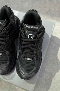 Balenciaga Runner Sneaker 'Black'