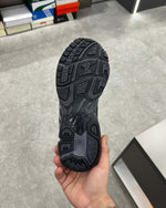 ASICS Gel-Kayano 14 Unaffected
Infinite Wonders - MAGIC CITY