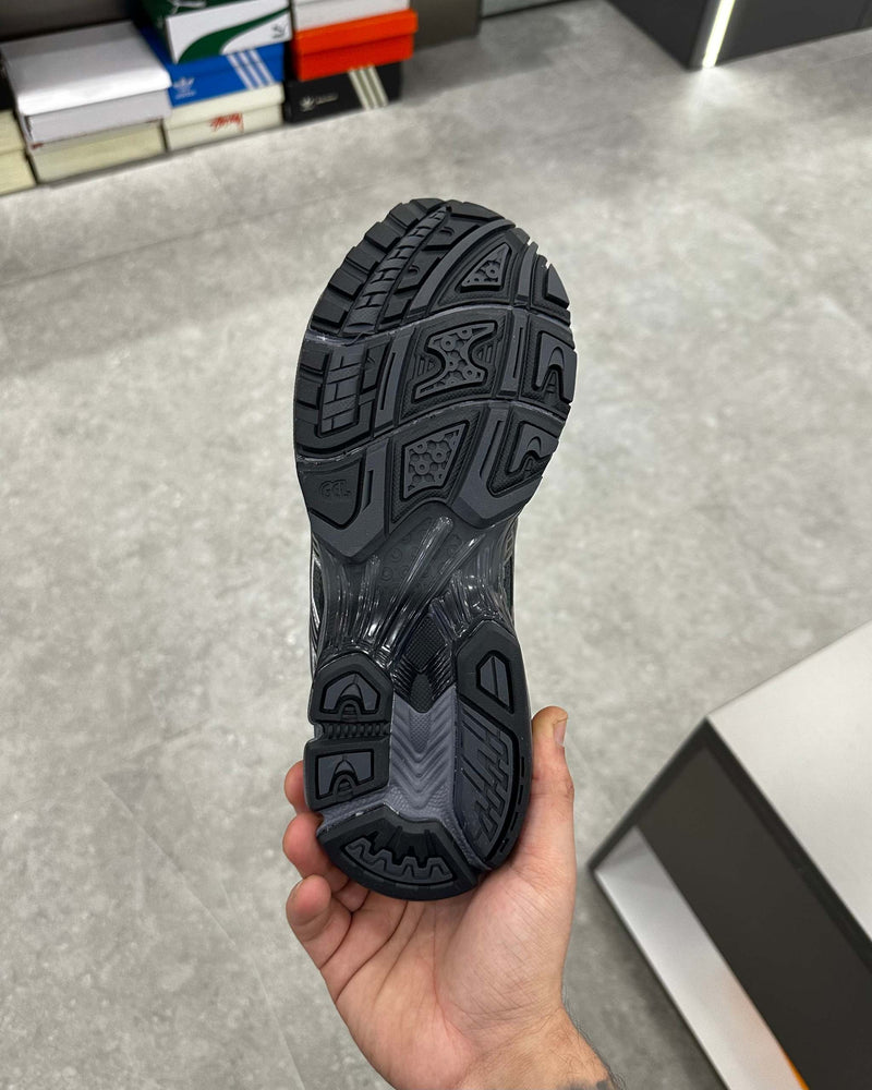 ASICS Gel-Kayano 14 Unaffected
Infinite Wonders - MAGIC CITY