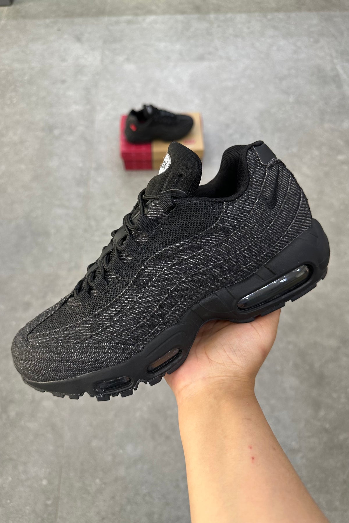 Nike Air Max 95 x Levi's – Black