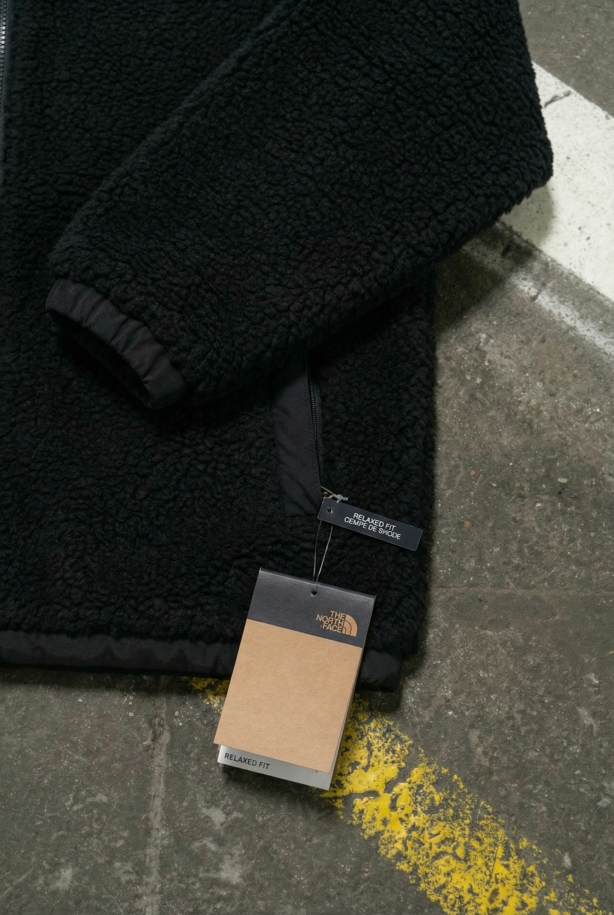 The North Face Sherpa Nuptse Jacket - Black