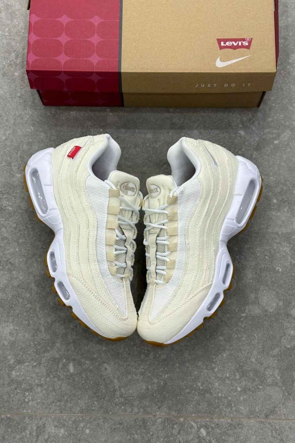 Nike Air Max 95 x Levi's – Sail