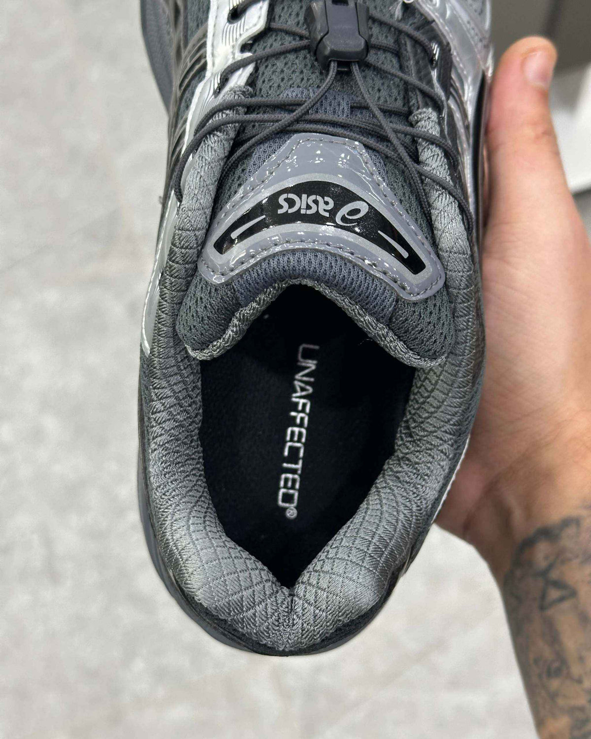 ASICS Gel-Kayano 14 Unaffected
Infinite Wonders - MAGIC CITY