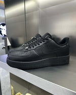 Nìke Airforce 1 Triple black - MAGIC CITY