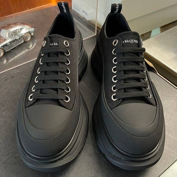 Alexander McQueen Tread Slick 