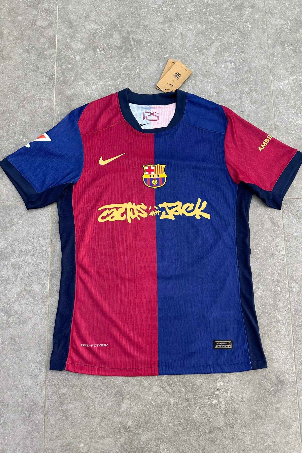 FC Barcelona × Travis Scott Limited
Edition Match Home 2025 - MAGIC CITY