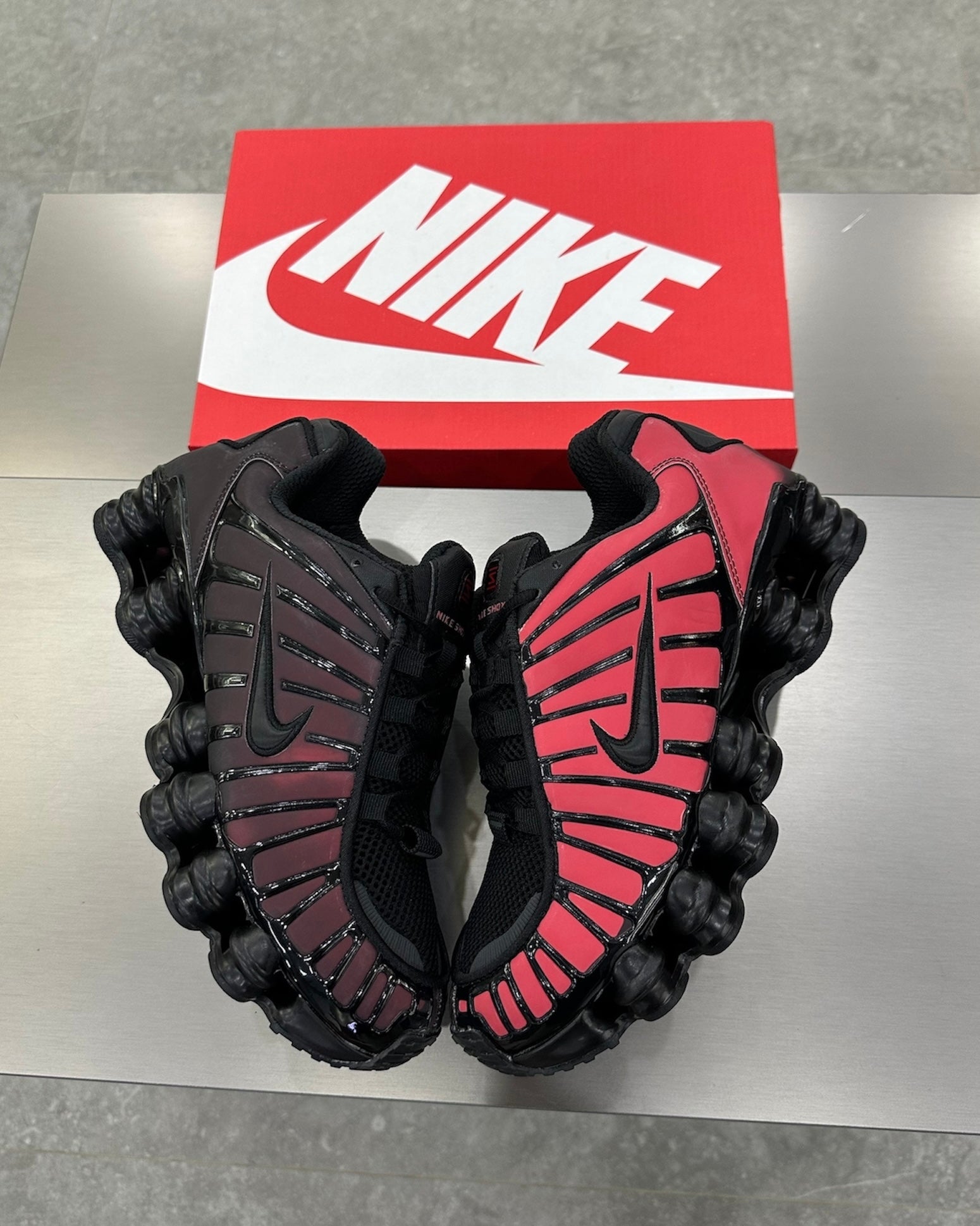 Nike Shox Thermoréactif - Red