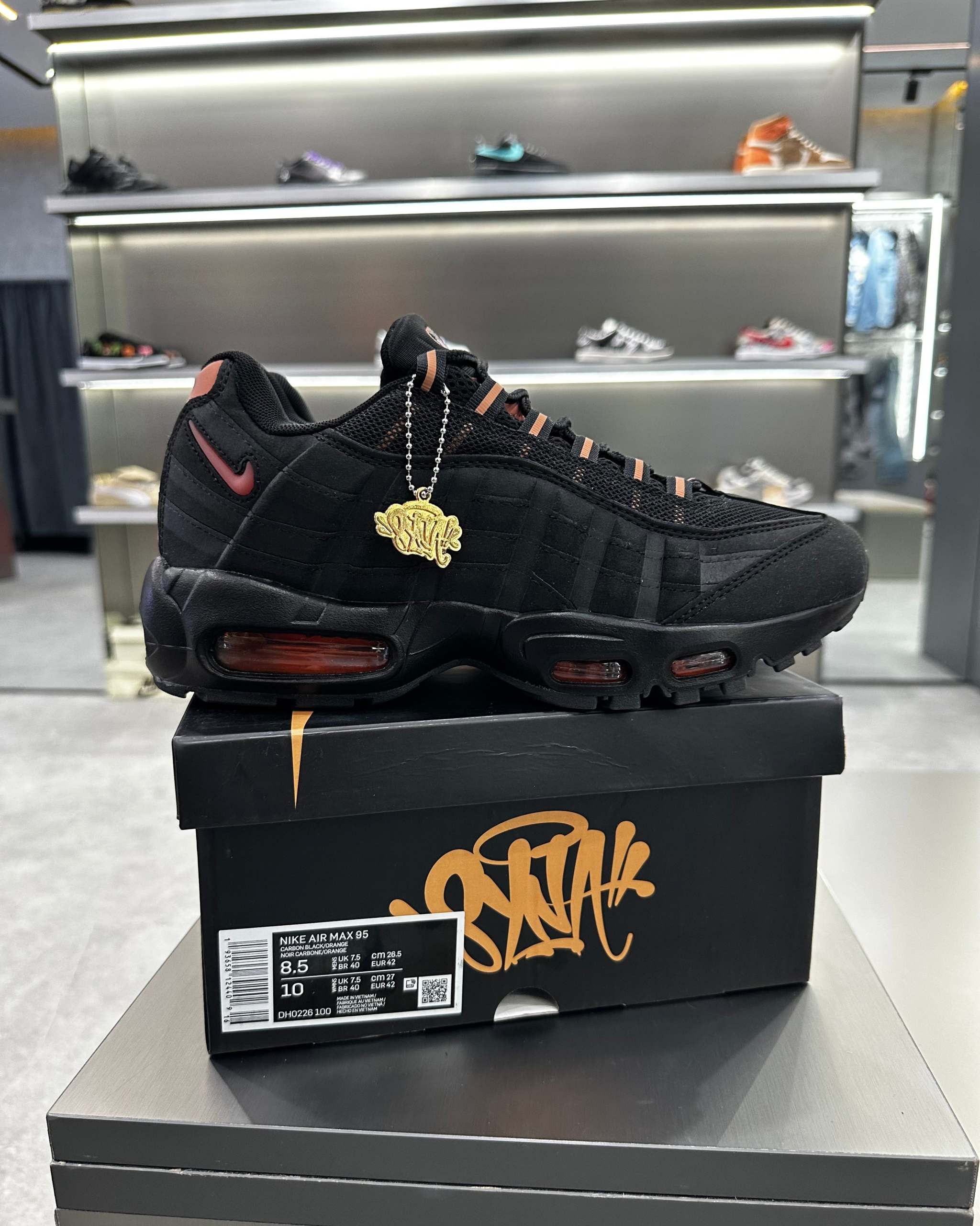 Nìke x Central Cee x Syna World Air Max 95 'Live Yours' - MAGIC CITY
