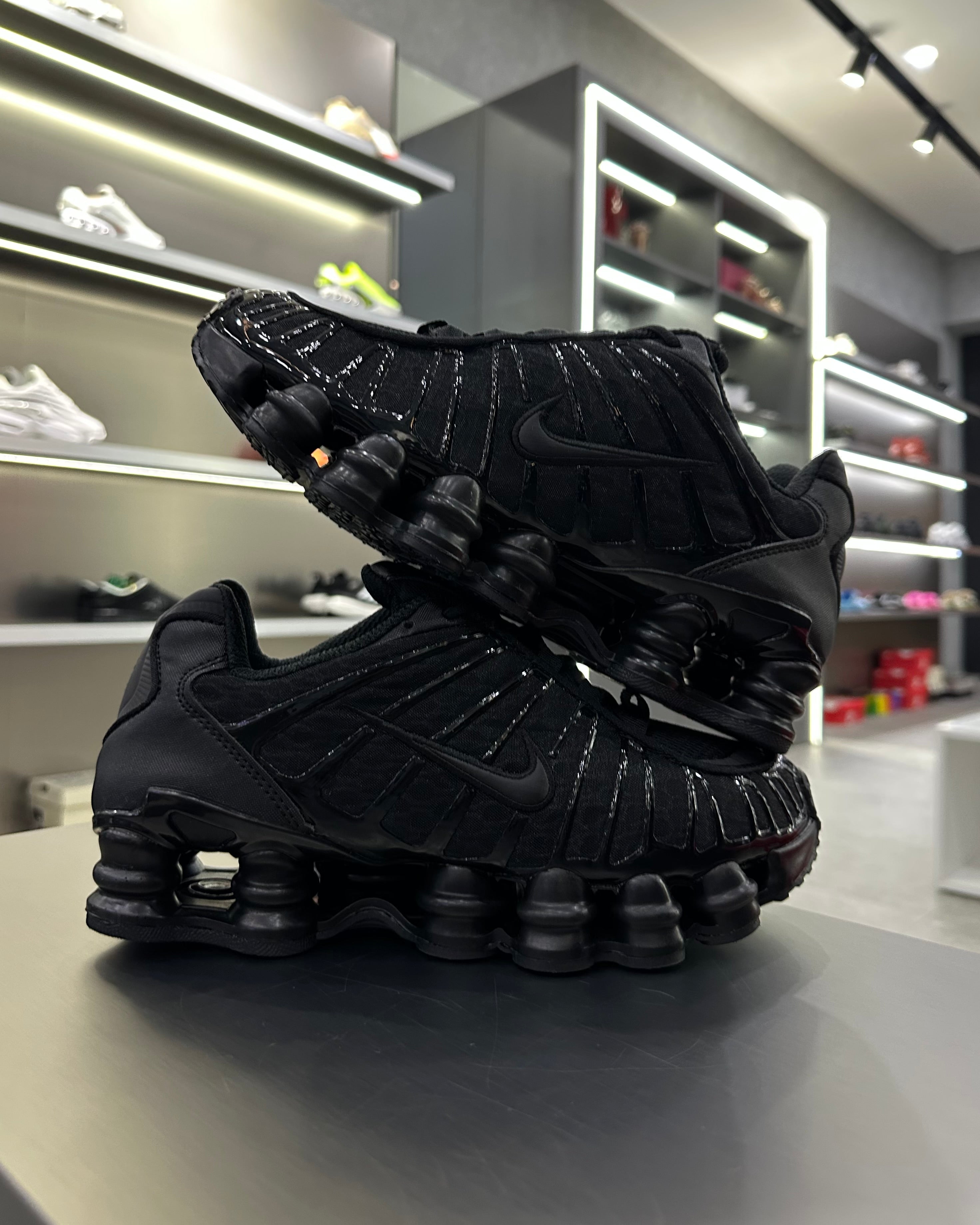 Nike Shox TL Triple Black