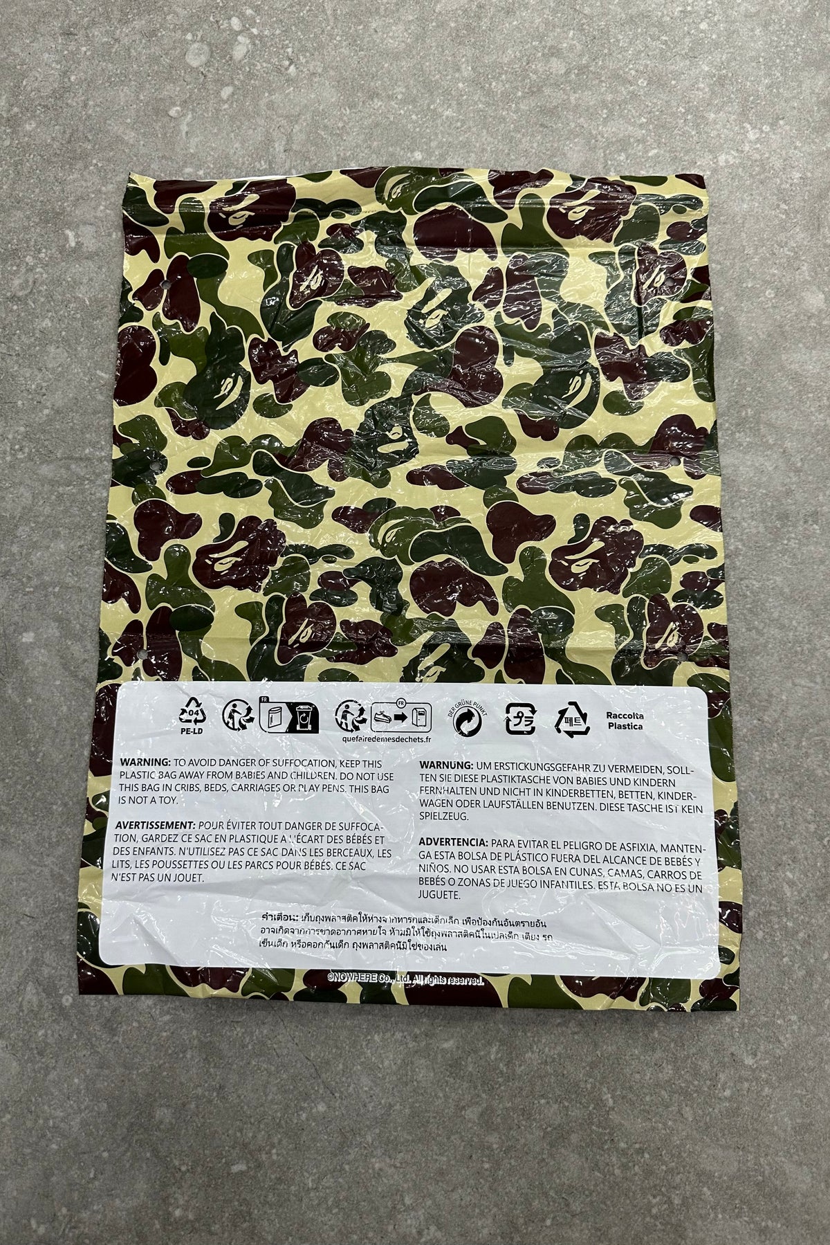 Crocs X A Bathing Ape ABC
Camo - Green - MAGIC CITY