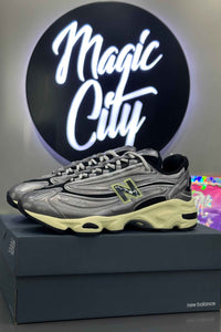 New Balance 1000 Silver Metallic