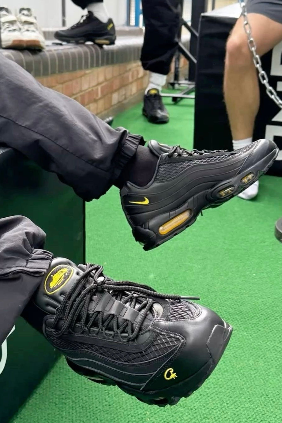 Corteiz x Air Max 95 Honey Black - MAGIC CITY