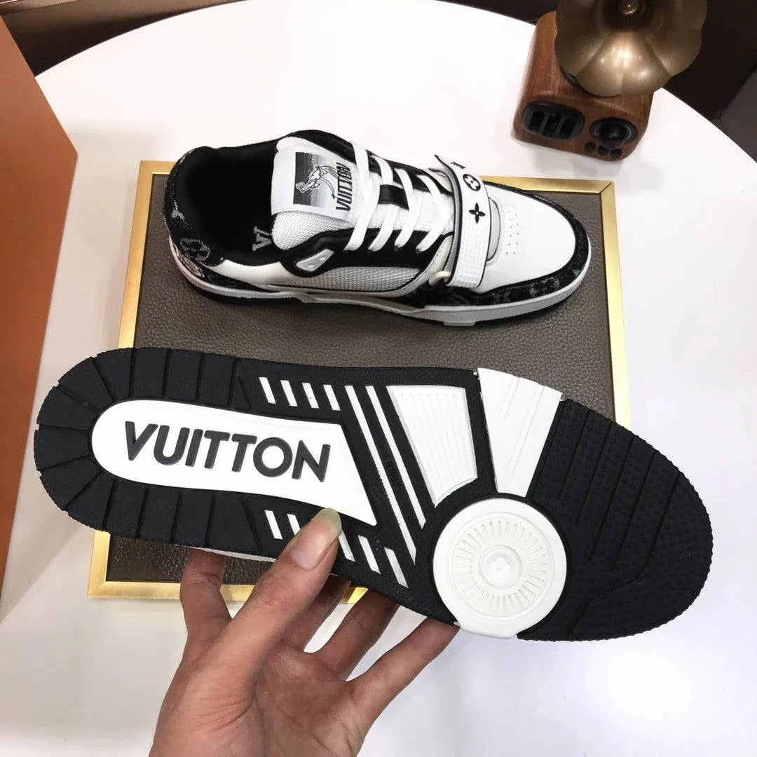 Louis Vuitton LV Trainer sangle velcromonogramme denim Black WhiteLouis Vuitton LV Trainer sangle velcro
monogramme denim Black WhiteMAGIC CITY