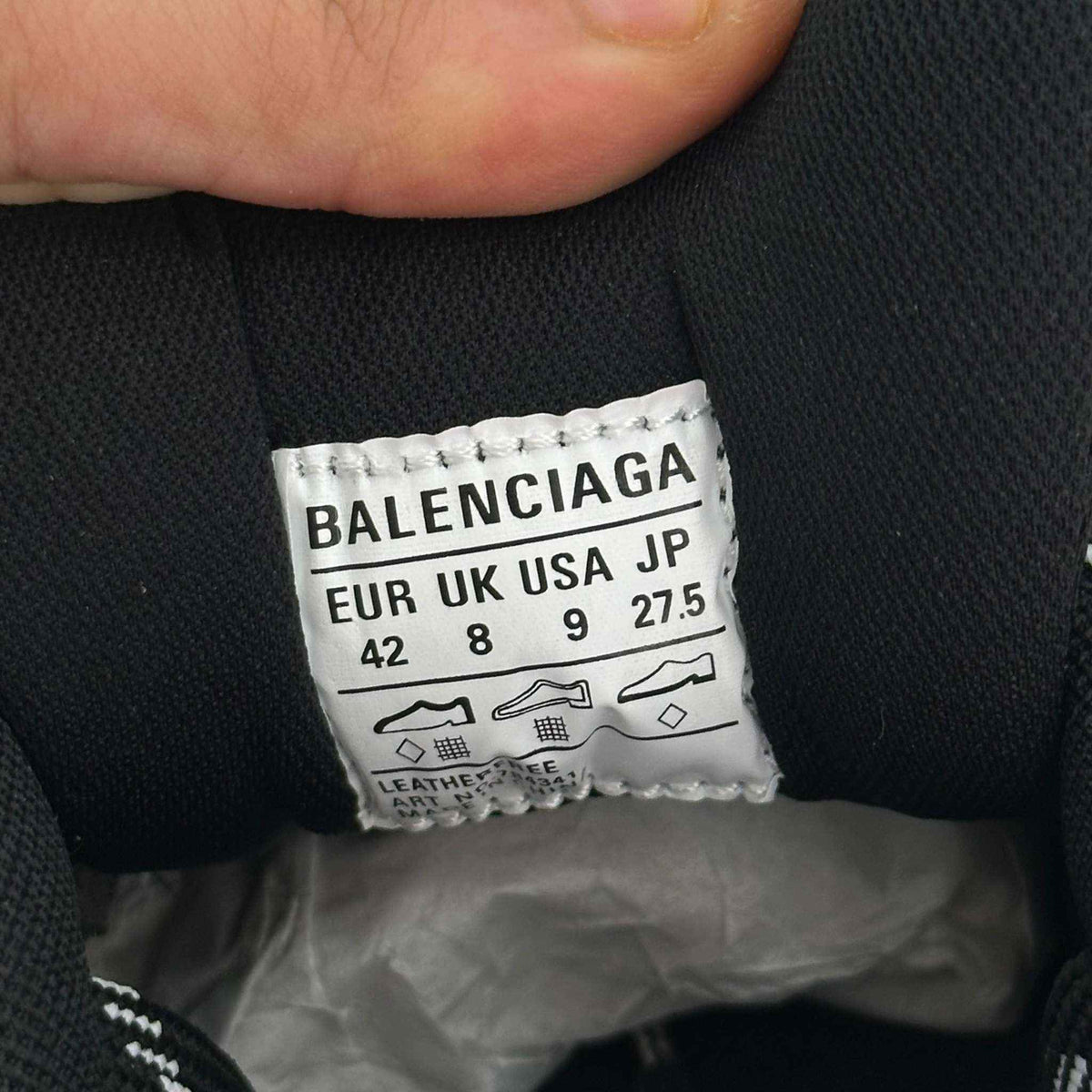 Balenciaga Cargo Sneaker Black - MAGIC CITY