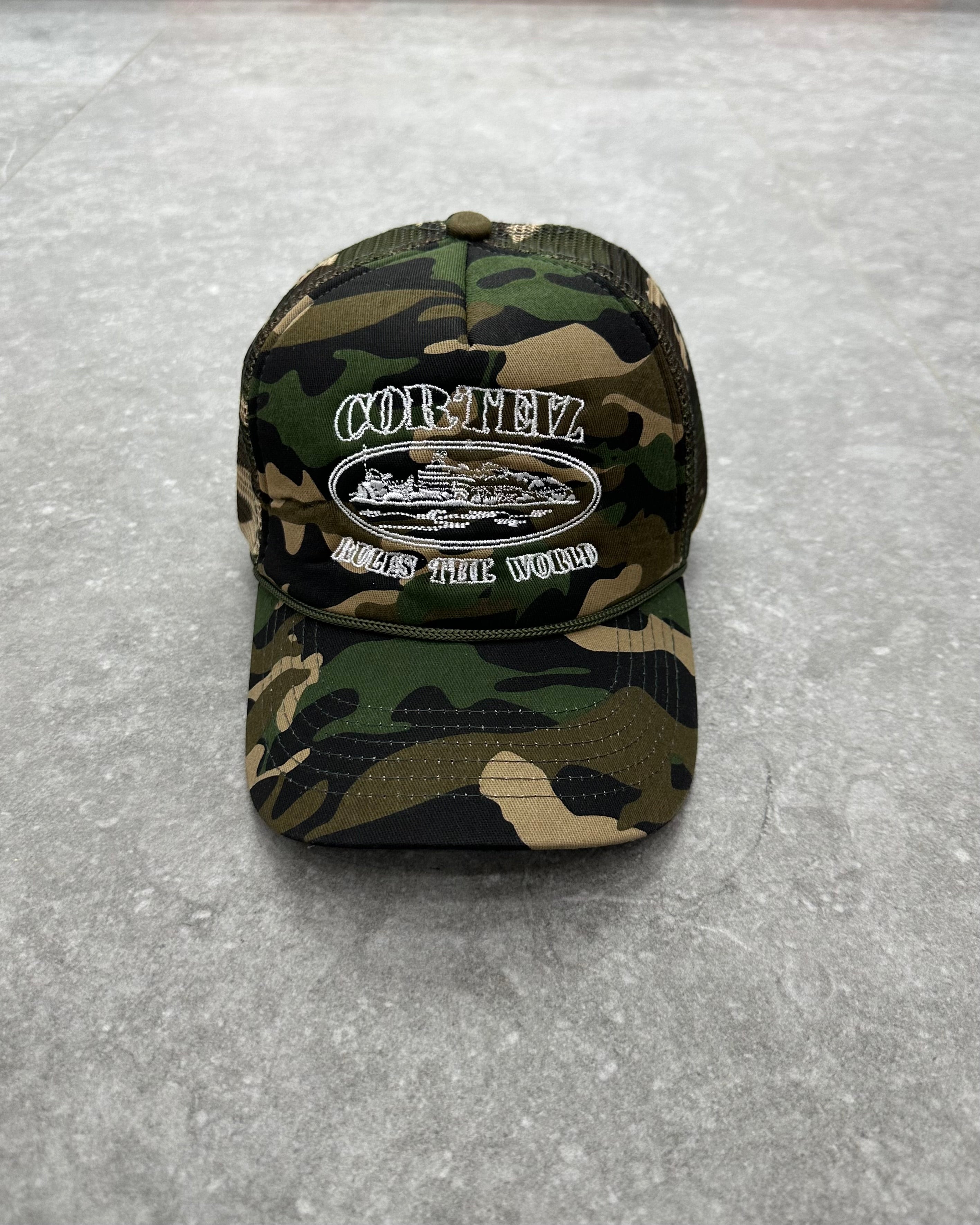 CORTEIZ 5 STARZ Alcatraz Trucker Hat – Camo