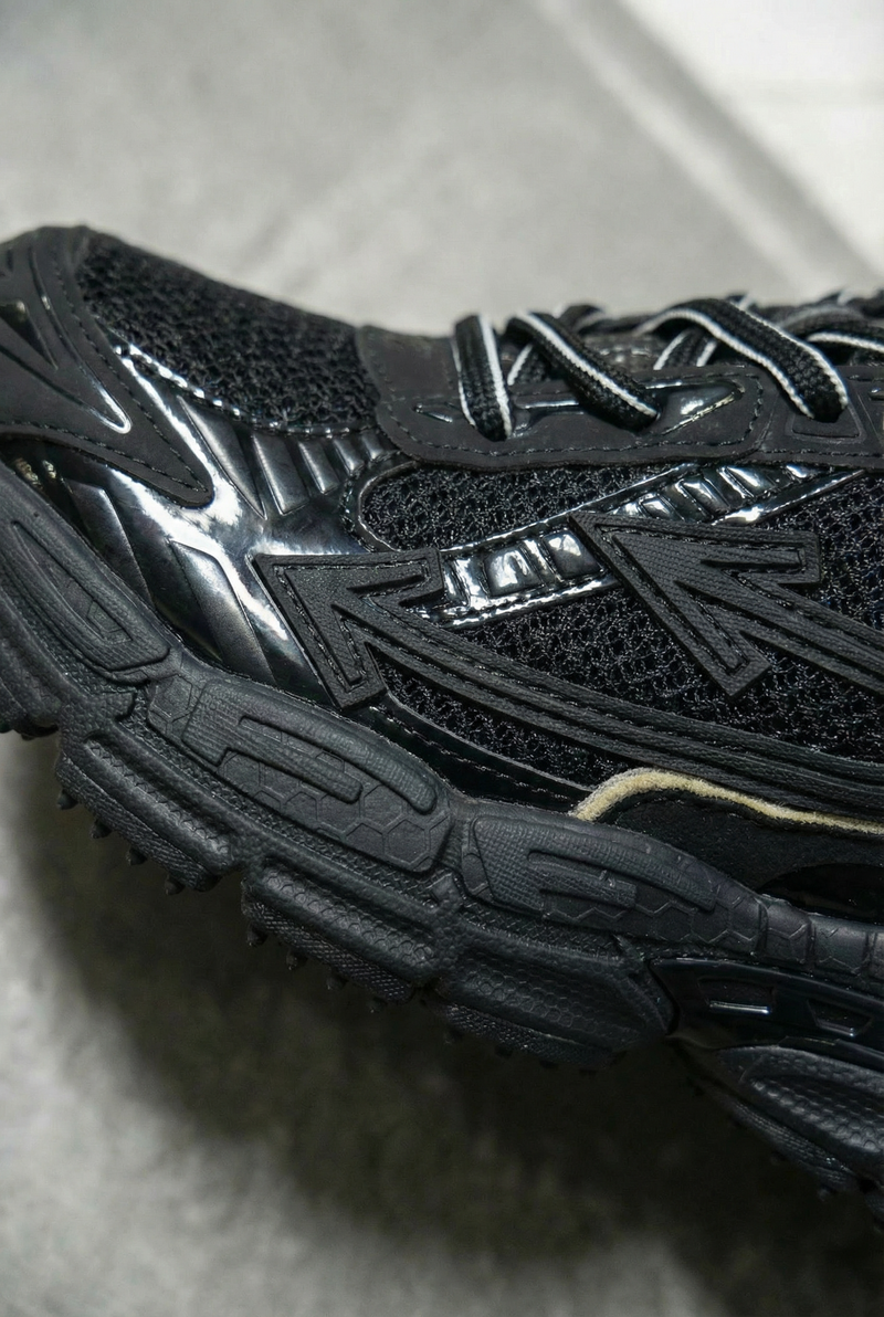 OFF-WHITE Be Right Back - BLACK