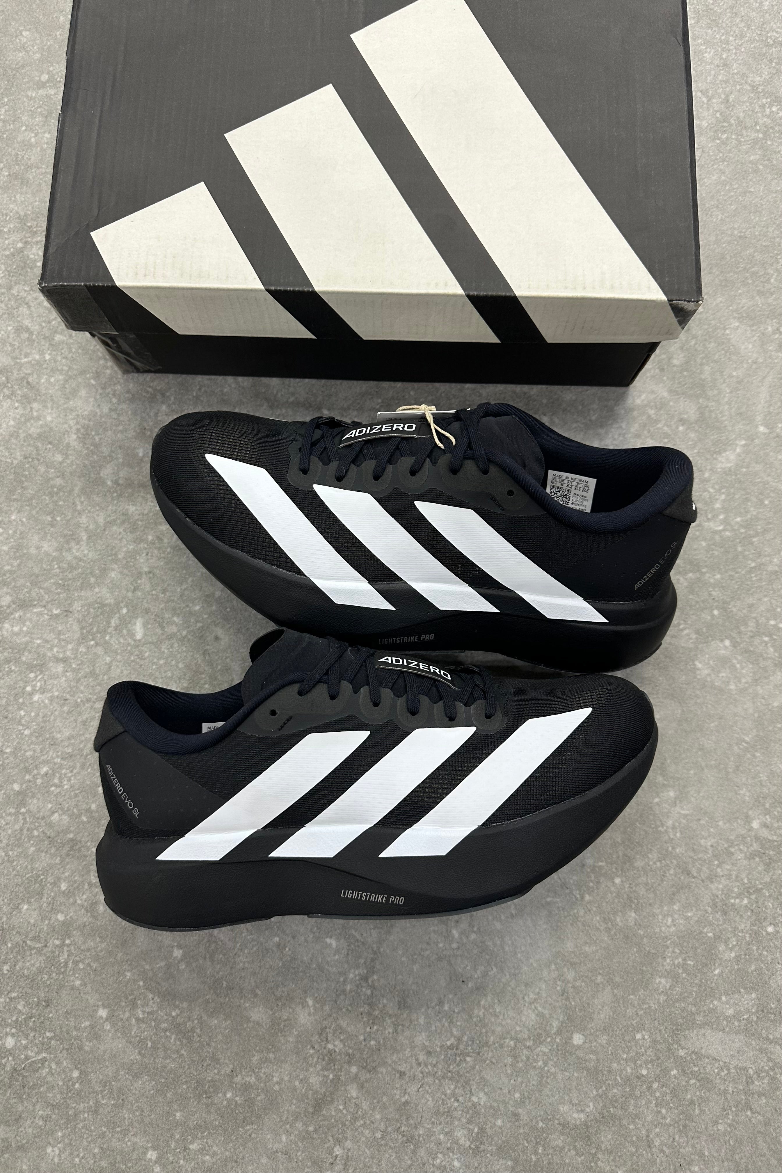 Adidas Adizero Evo SL - Black White - MAGIC CITY