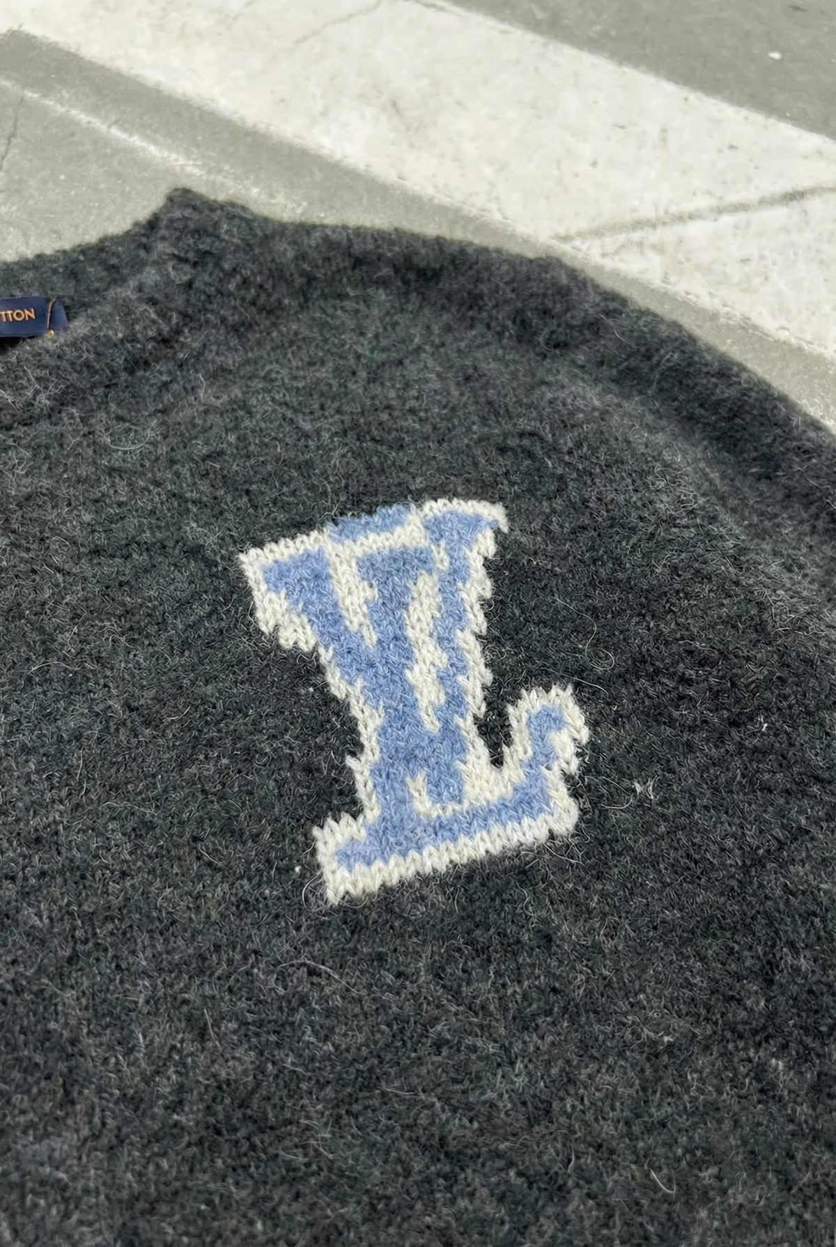 LV Chunky Wool Blend Pullover