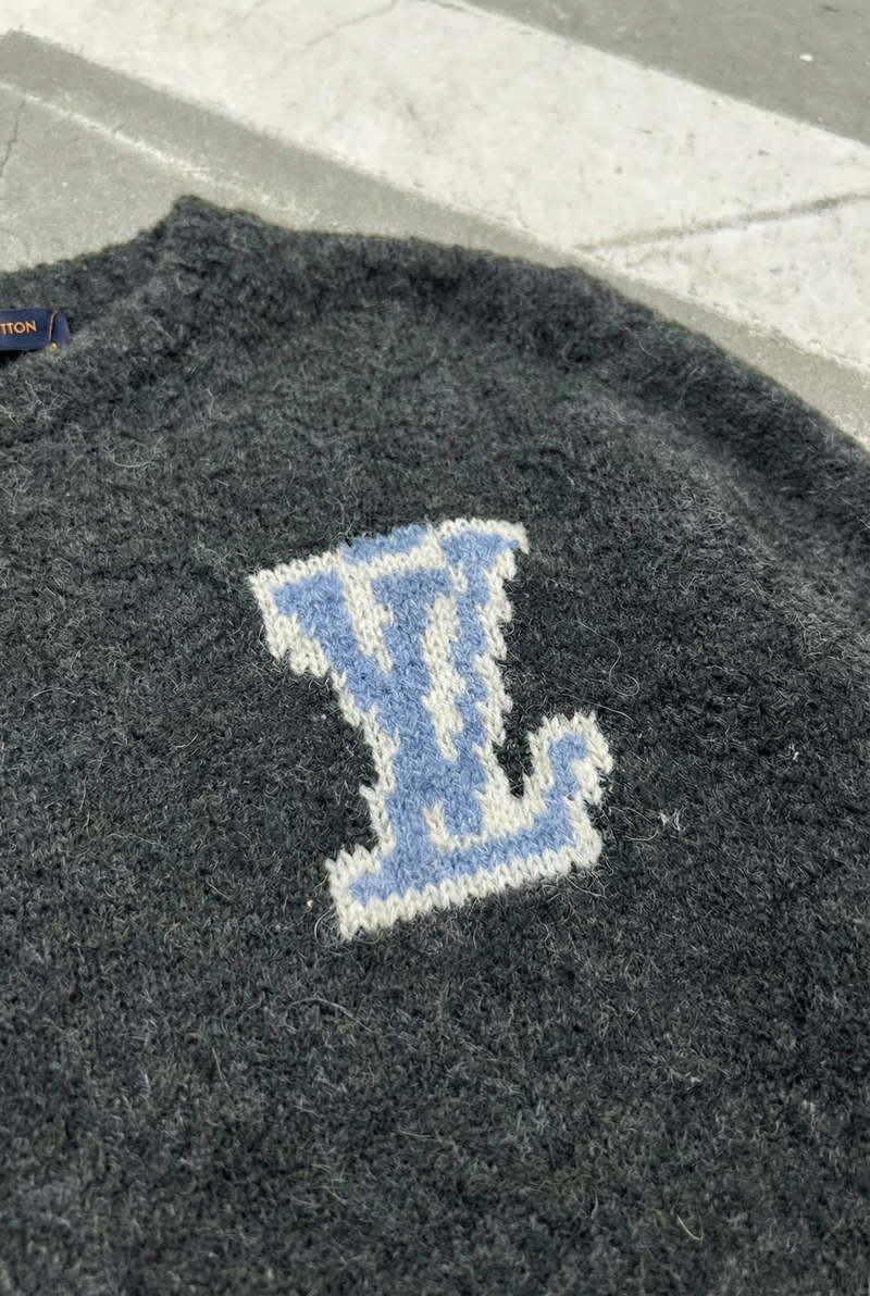 LV Chunky Wool Blend Pullover