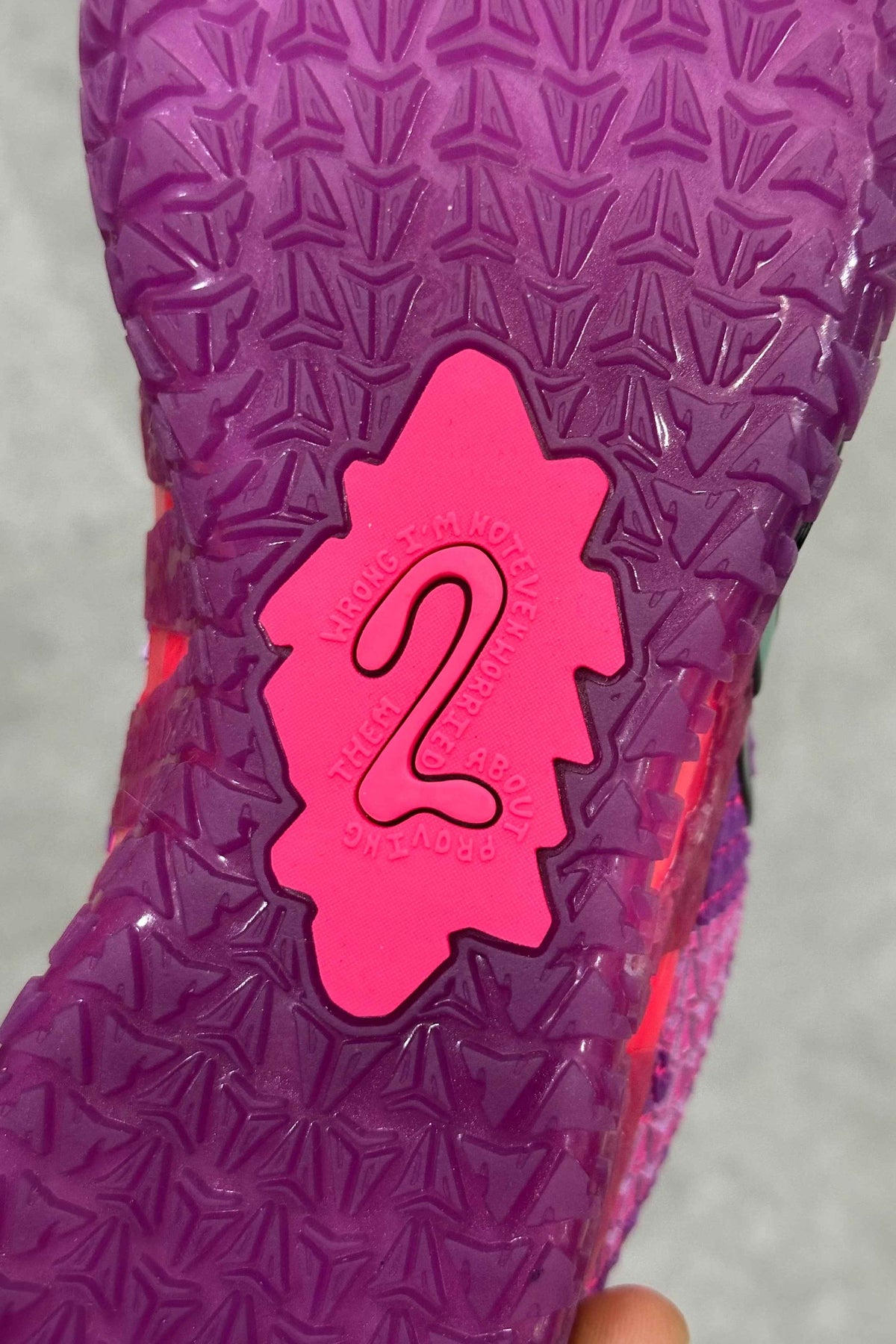 Nike ja 3 max volume - pink