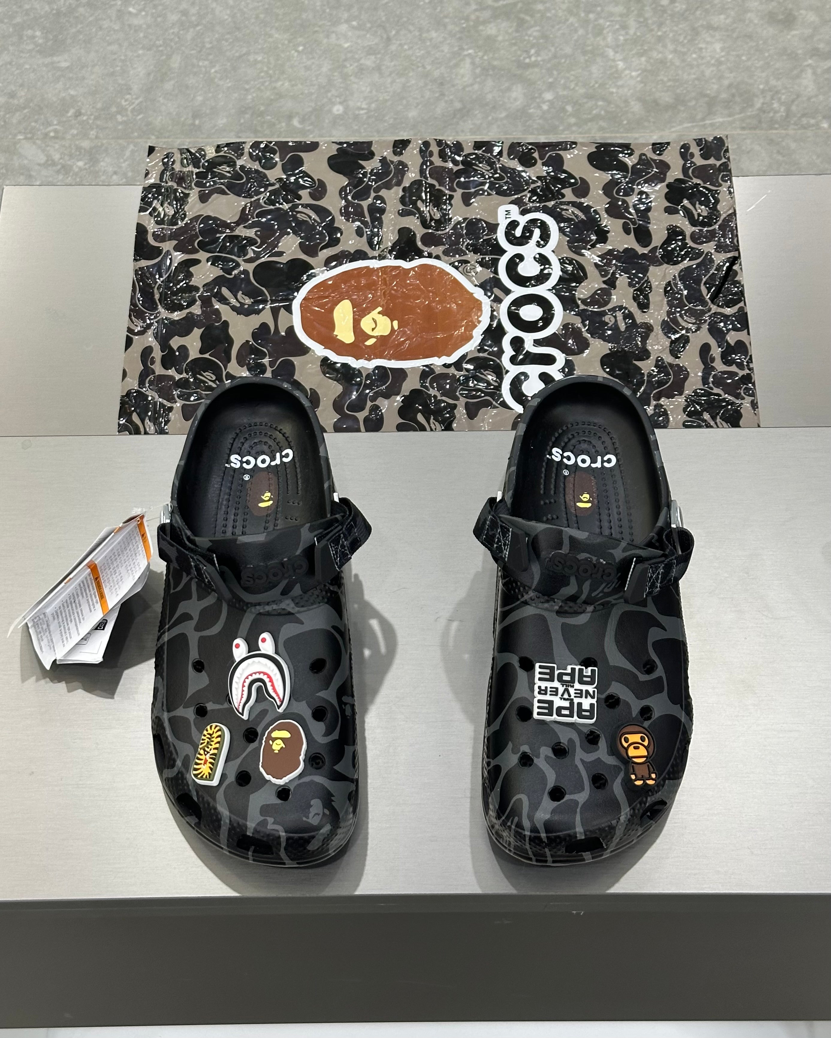 Crocs X A Bathing Ape ABC
Camo Black (Friends & Family)