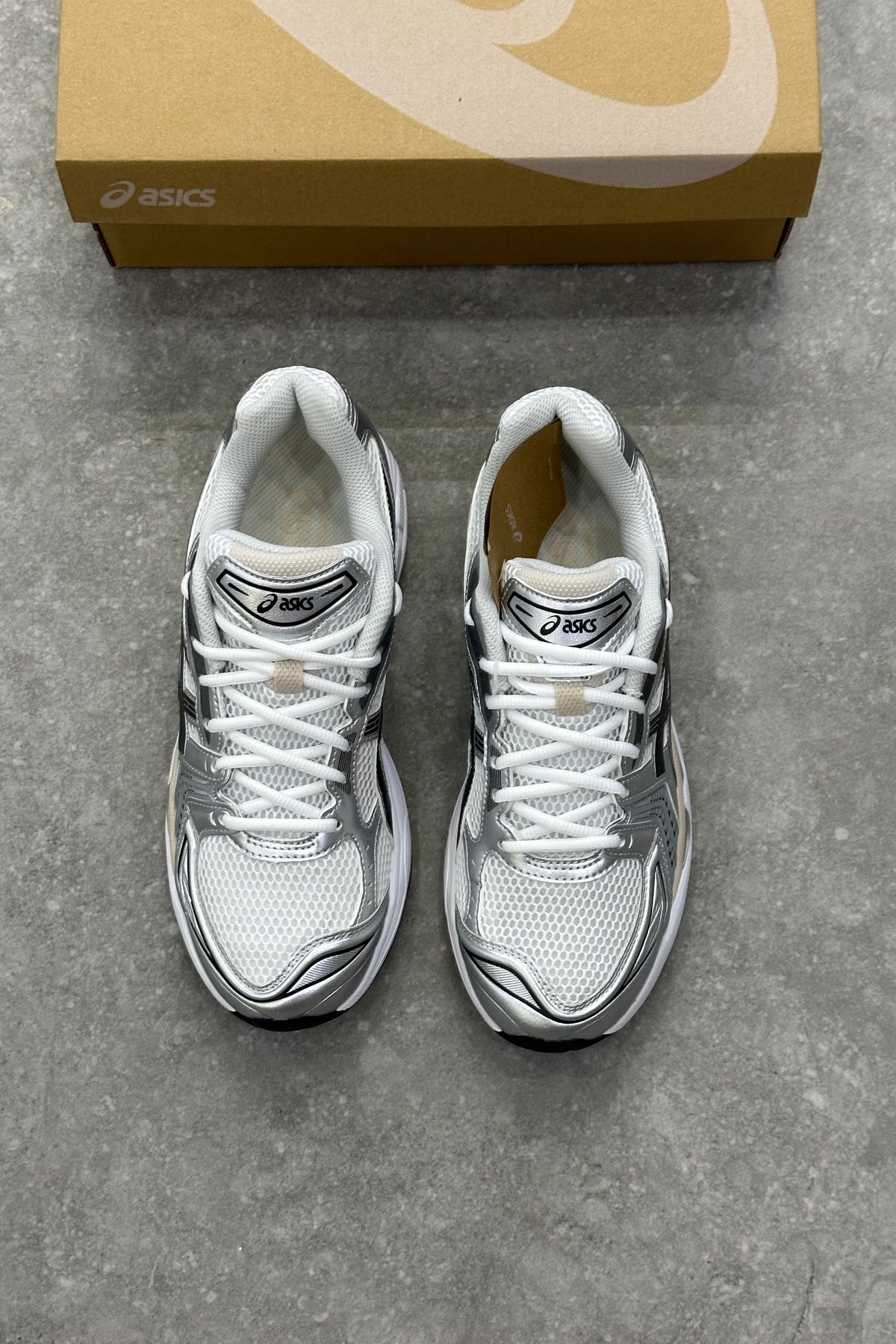 ASICS Gel-Kayano 14 – White Black Pure Silver