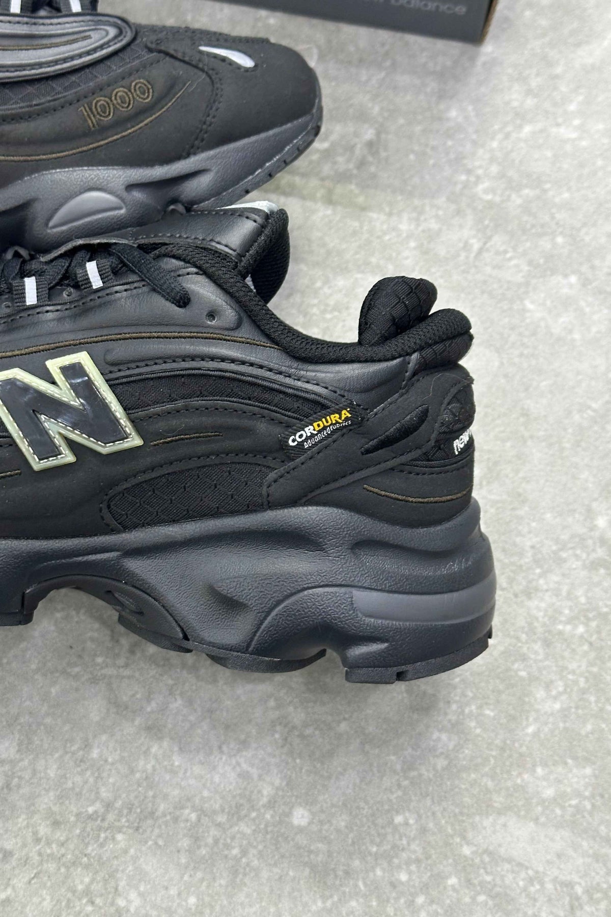 New Balance 1000 Cordura - Black Cement