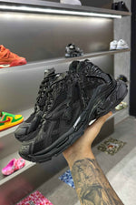Balenciaga Runner Sneaker 'Black'