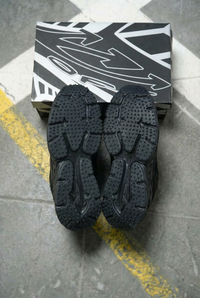 OFF-WHITE Be Right Back - BLACK