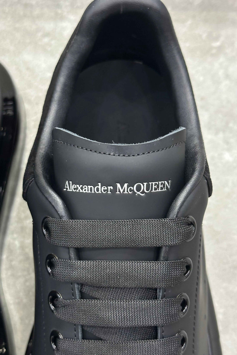 Alexander McQueen Oversized Sneaker 'Clear Sole - Black
