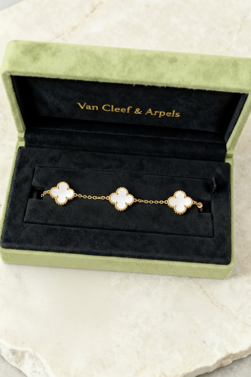 Van Cleef & Arpels Yellow Gold Black 5 Motif Vintage Alhambra - Stainless Steel