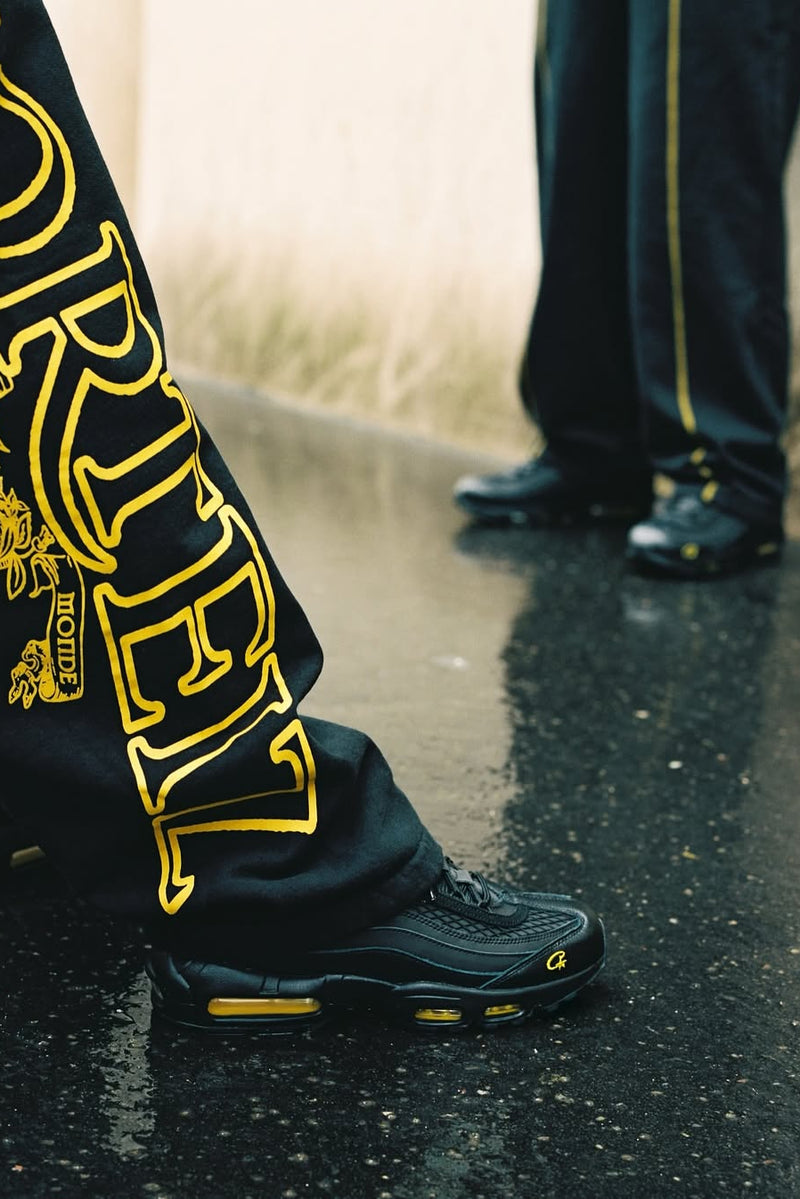 Corteiz x Air Max 95 Honey Black - MAGIC CITY