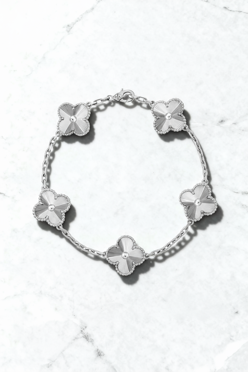 Van Cleef & Arpels White Gold 5 Motif Vintage Alhambra - Stainless Steel