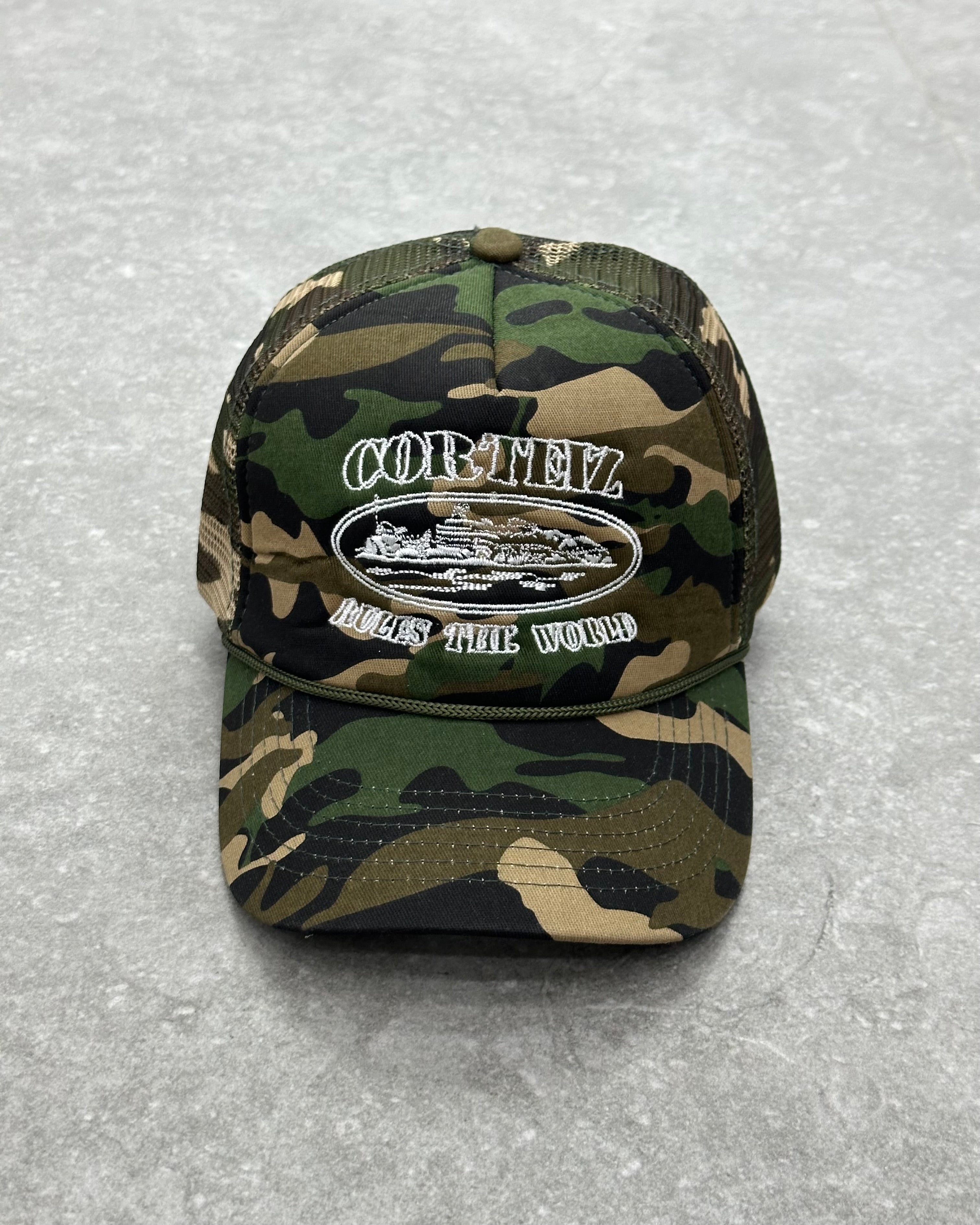 CORTEIZ 5 STARZ Alcatraz Trucker Hat – Camo