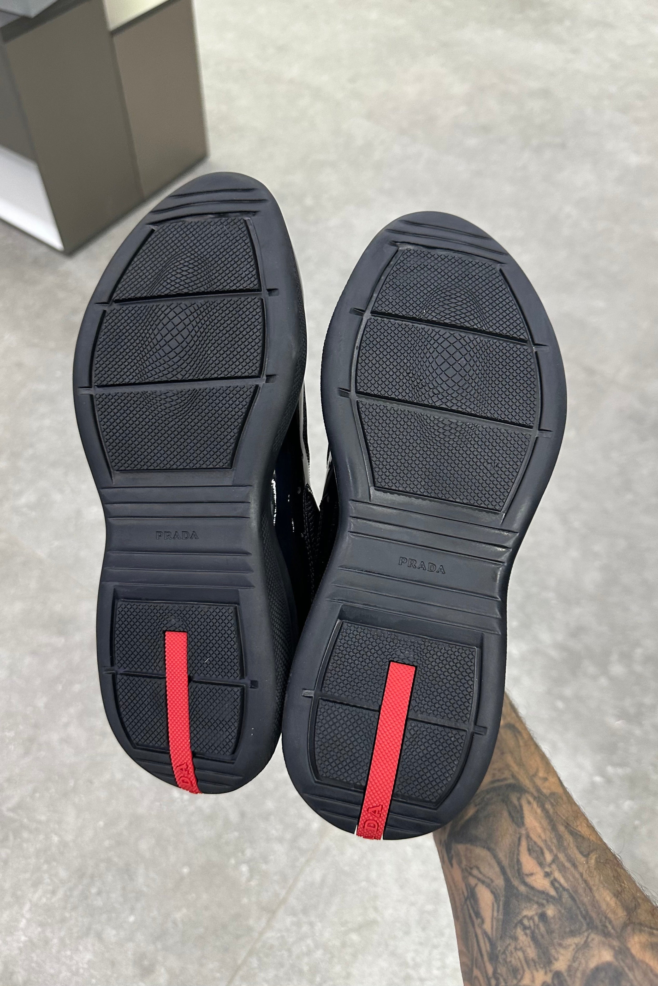 Prada America's Cup Black - MAGIC CITY