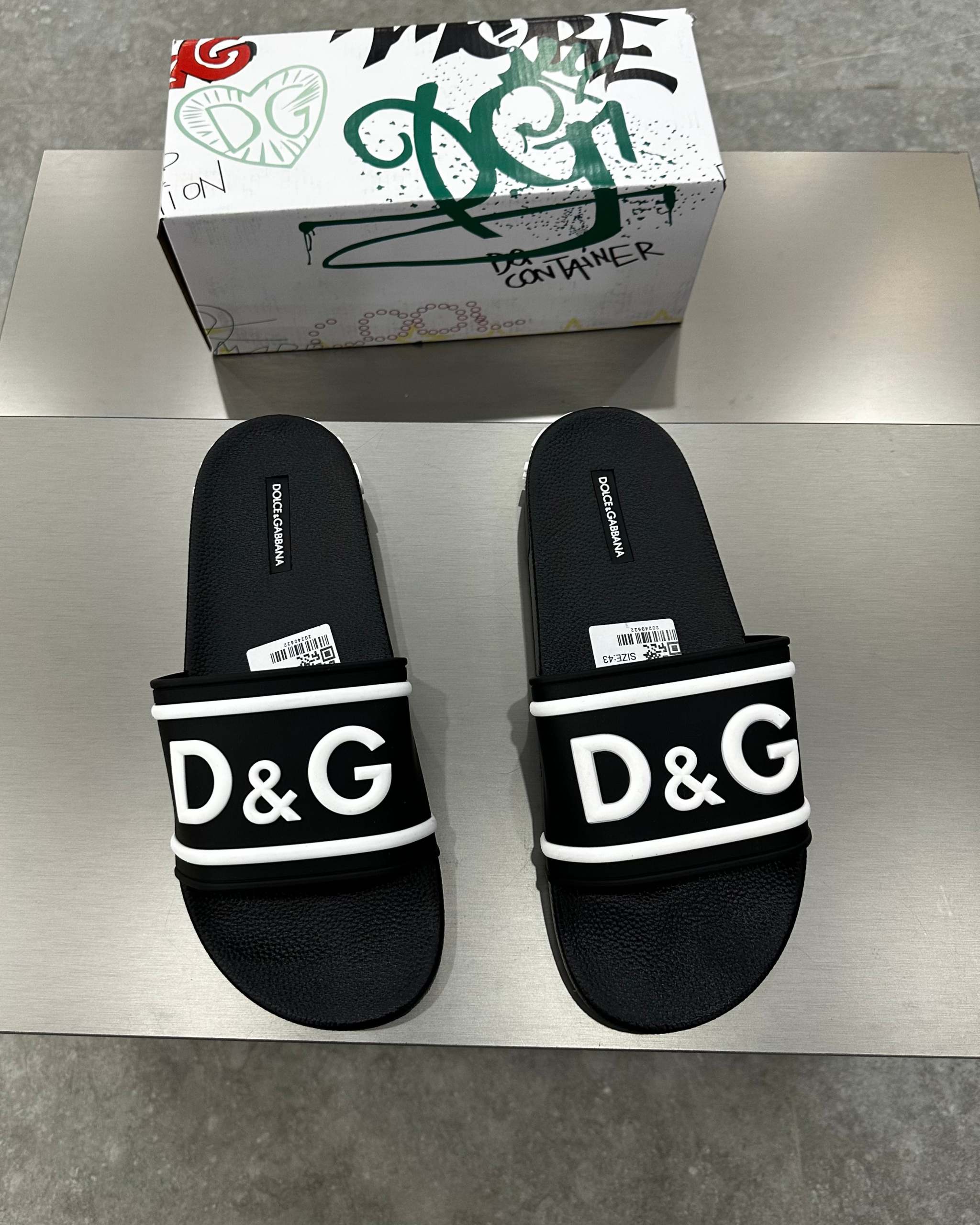 D&G Beachwear Sliders Black