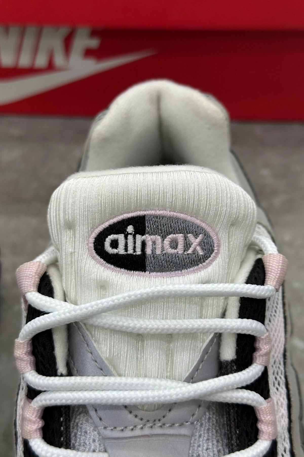 Nike Air Max 95 OG Big Bubble - Pink Foam