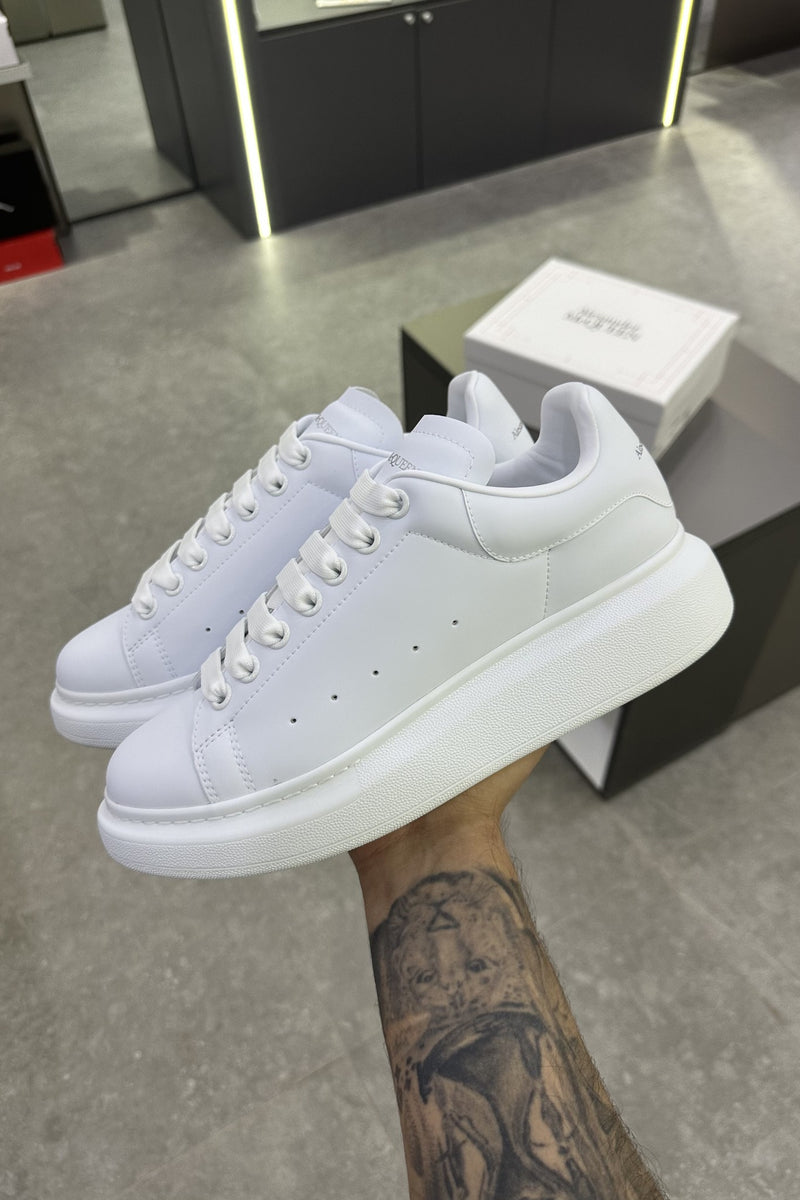 Alexander McQueen Oversized Sneaker Triple White - lifestyle