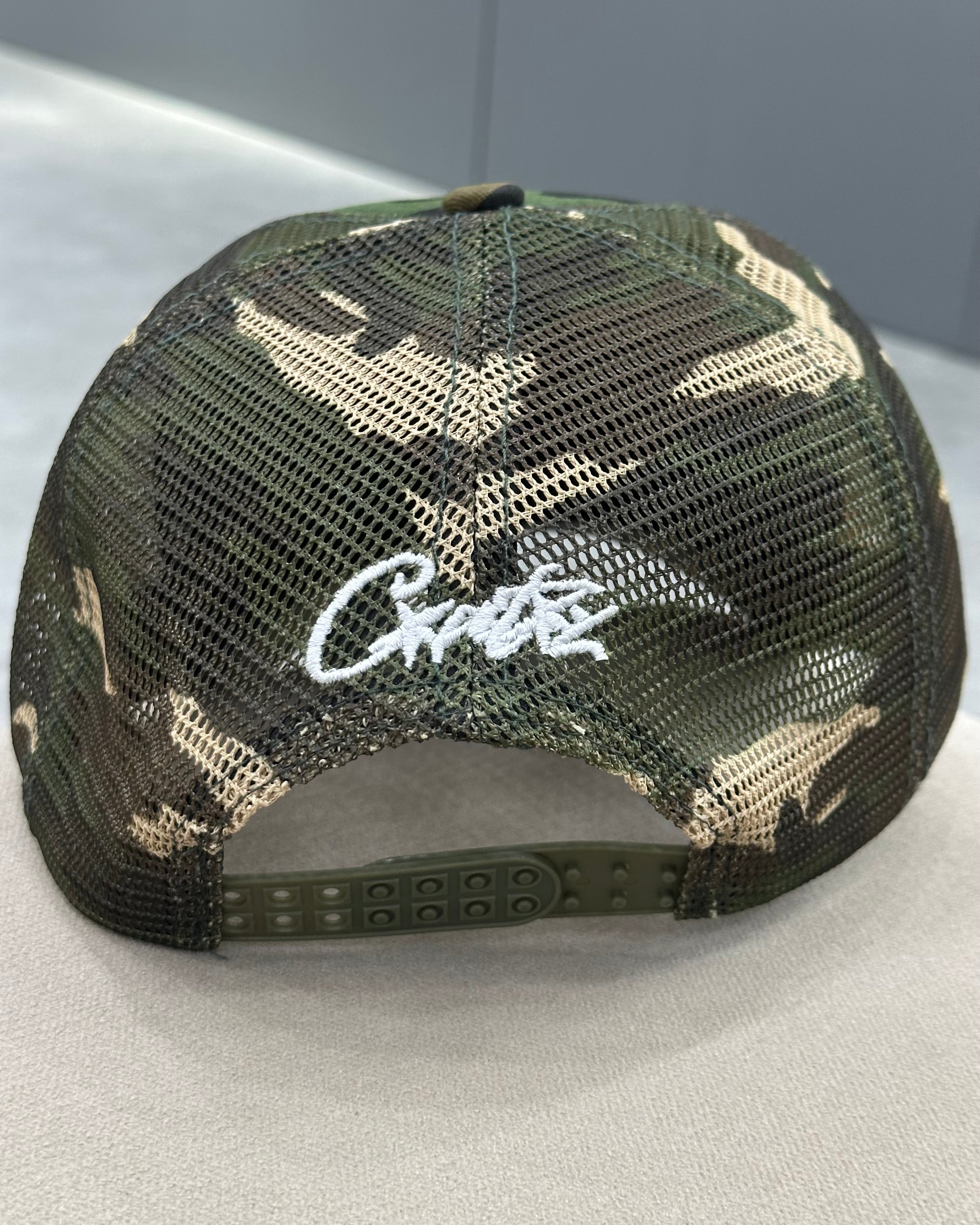 CORTEIZ 5 STARZ Alcatraz Trucker Hat – Camo