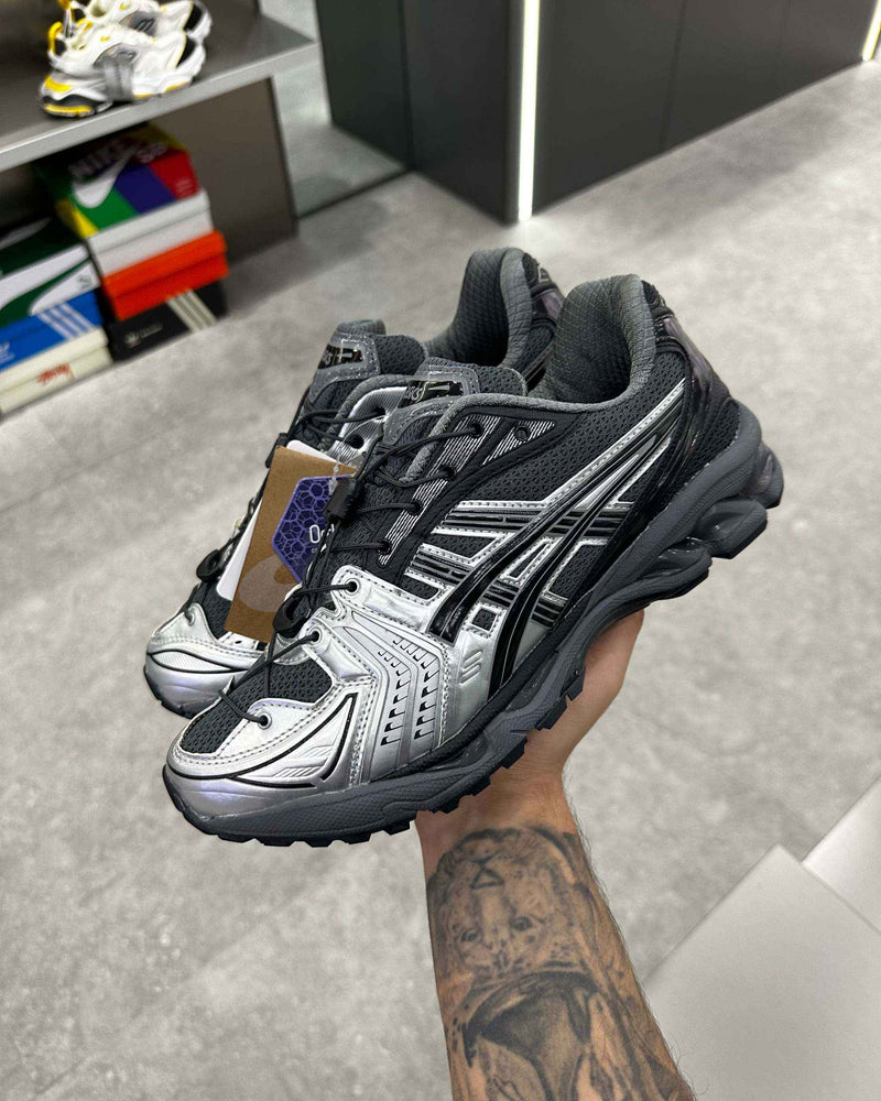 ASICS Gel-Kayano 14 Unaffected
Infinite Wonders - MAGIC CITY