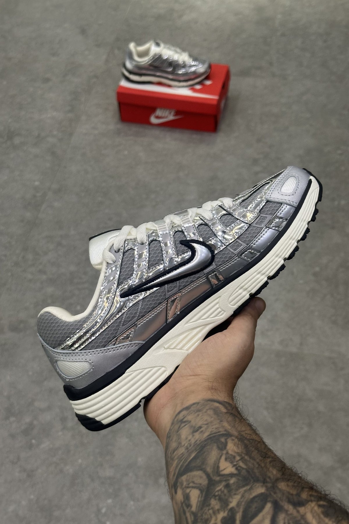 Nike P-6000 Metallic Silver - rear view