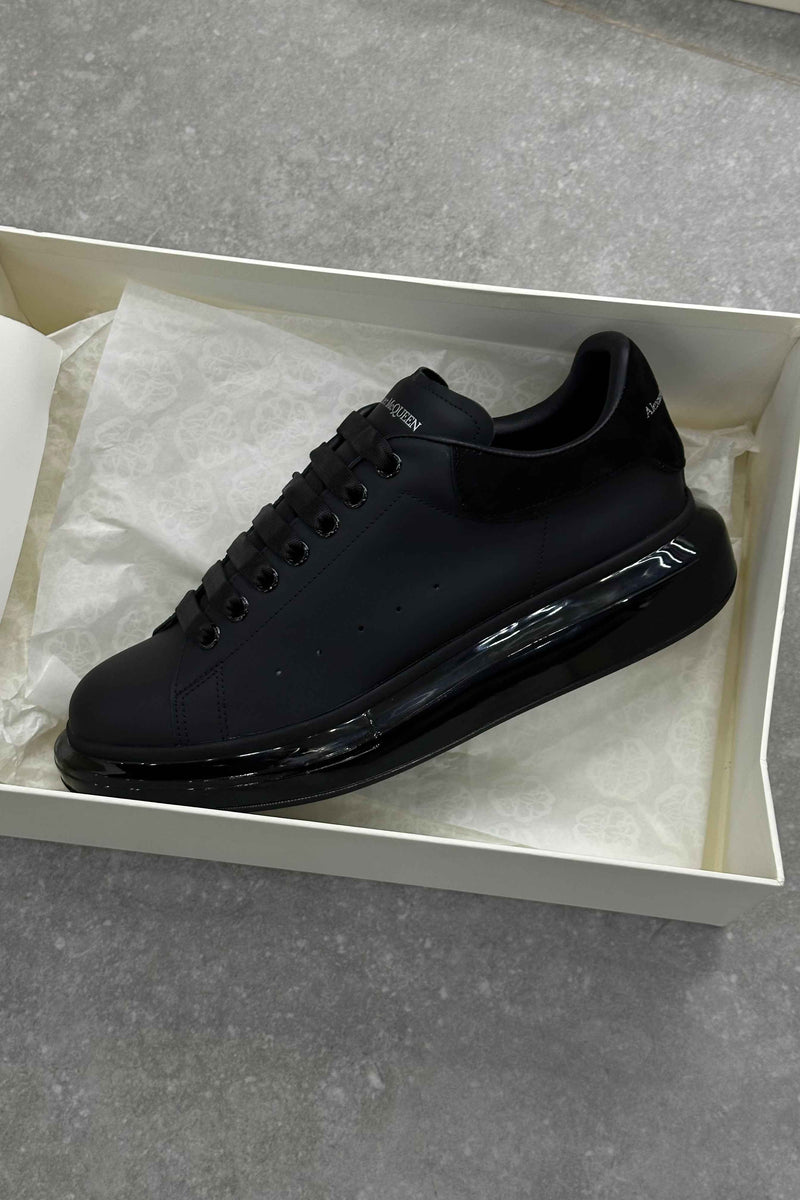 Alexander McQueen Oversized Sneaker 'Clear Sole - Black