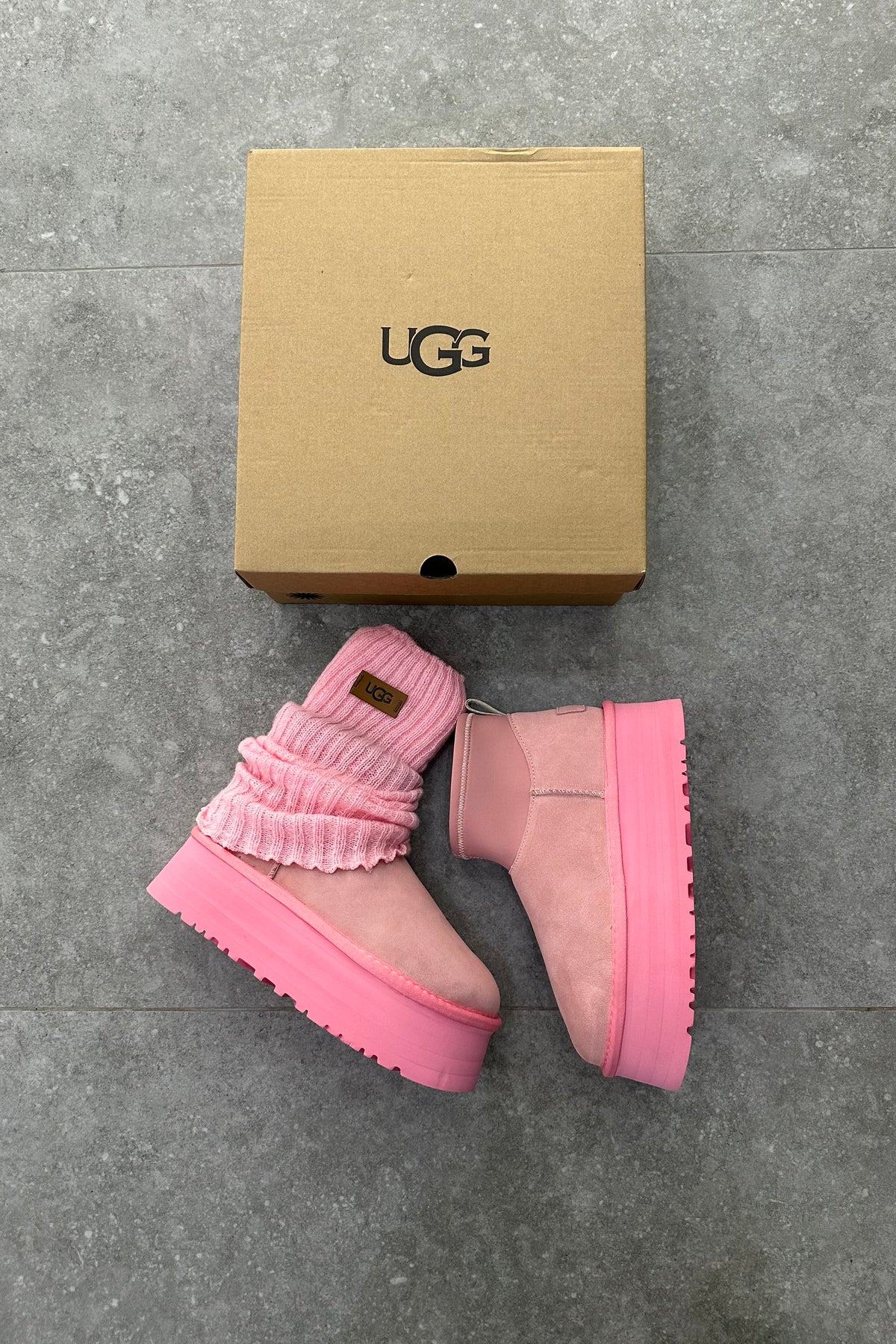 UGG Wmns Classic Mini
Dipper Legwarmer 'Pink Dawn