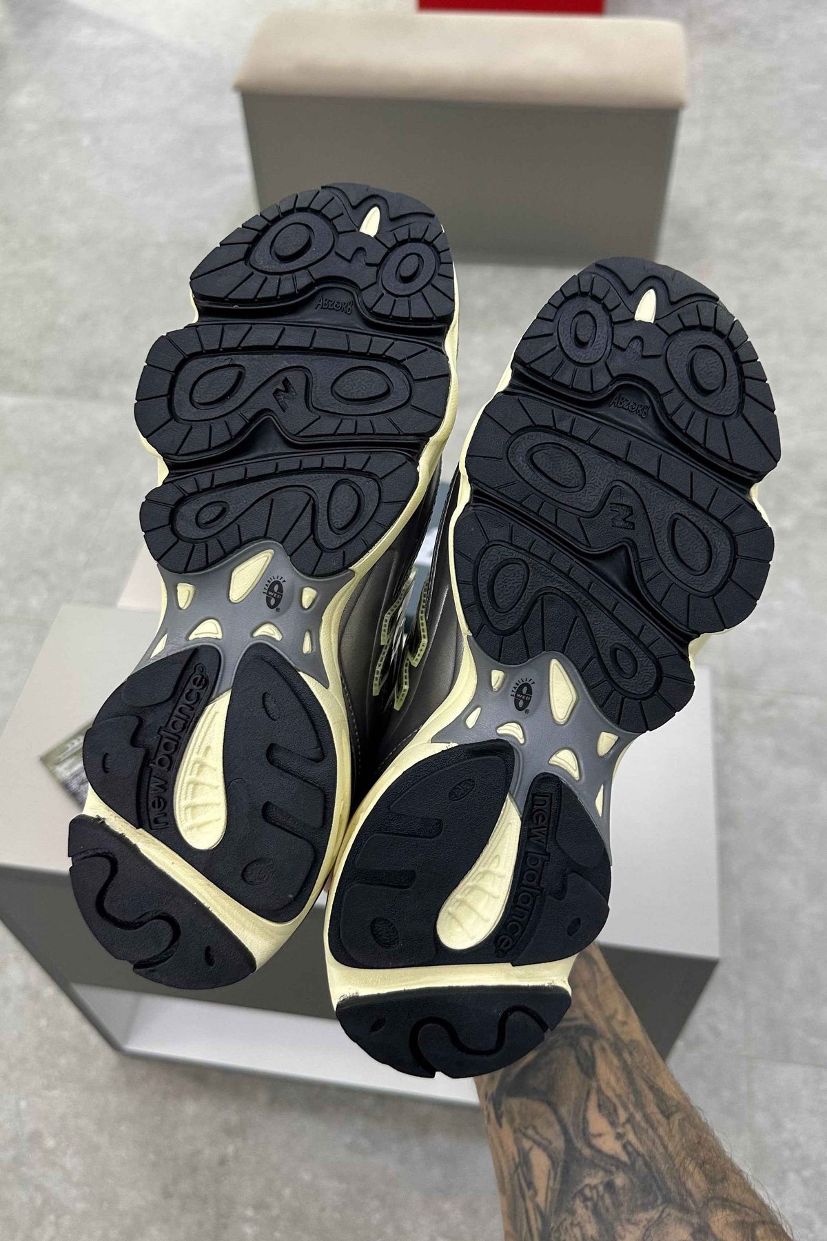 New Balance 1000 Silver Metallic