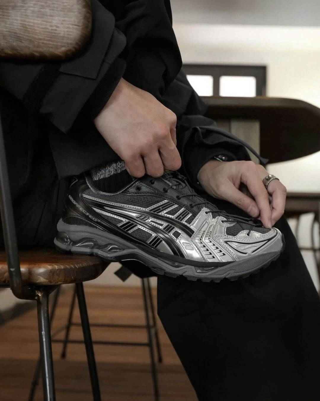 ASICS Gel-Kayano 14 Unaffected
Infinite Wonders - MAGIC CITY