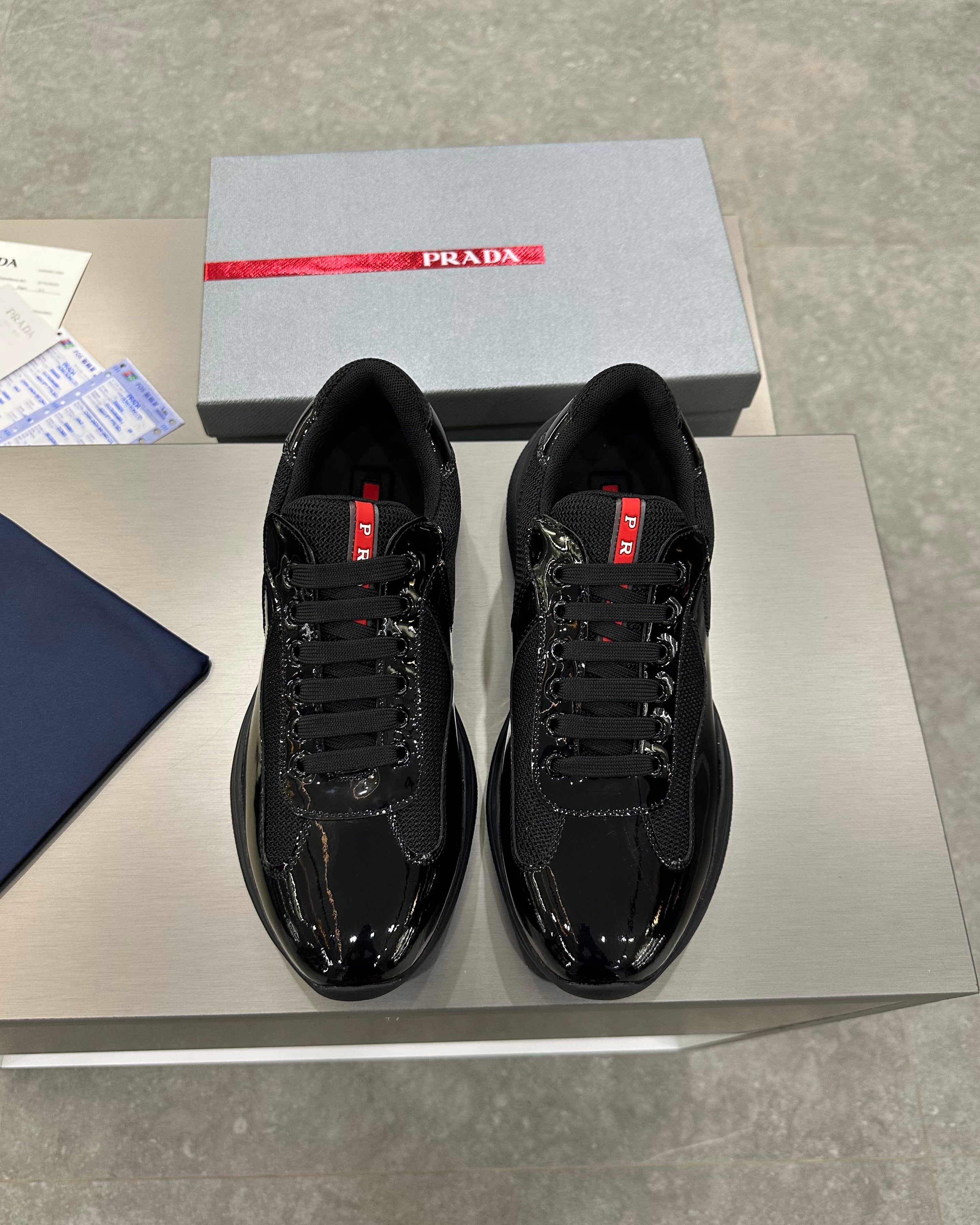 Prada America's Cup Black