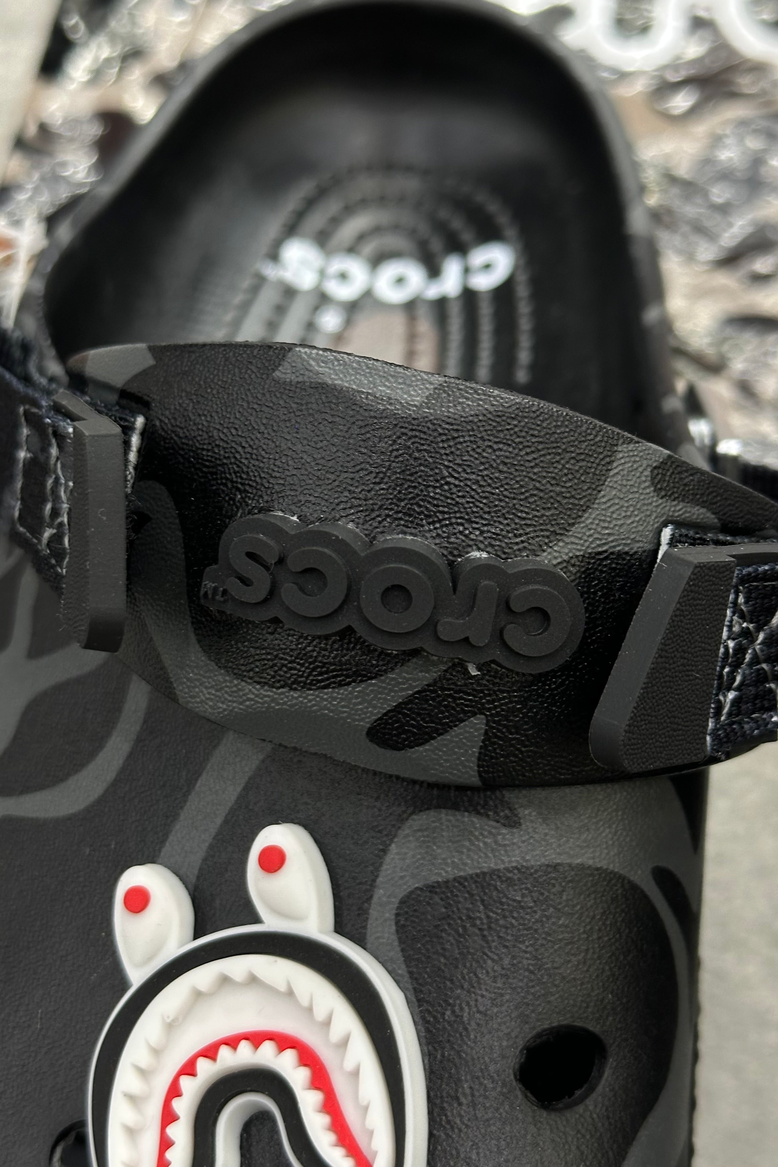 Crocs X A Bathing Ape ABC
Camo Black (Friends & Family) - MAGIC CITY