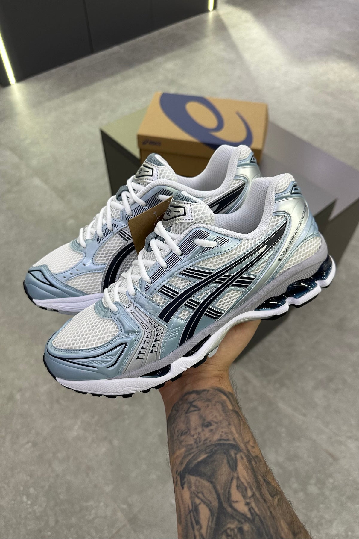 ASICS Gel-Kayano 14 – White Fjord Grey