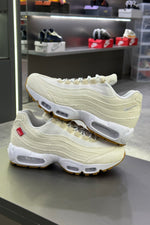 Nike Air Max 95 x Levi's – Sail