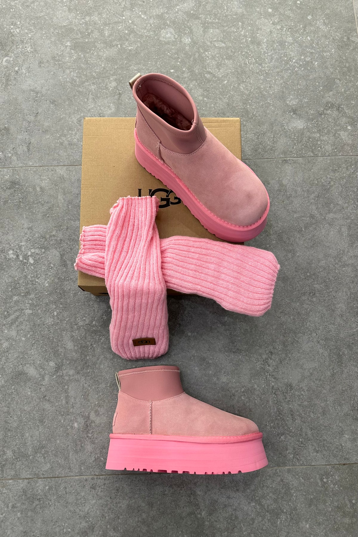 UGG Wmns Classic Mini
Dipper Legwarmer 'Pink Dawn